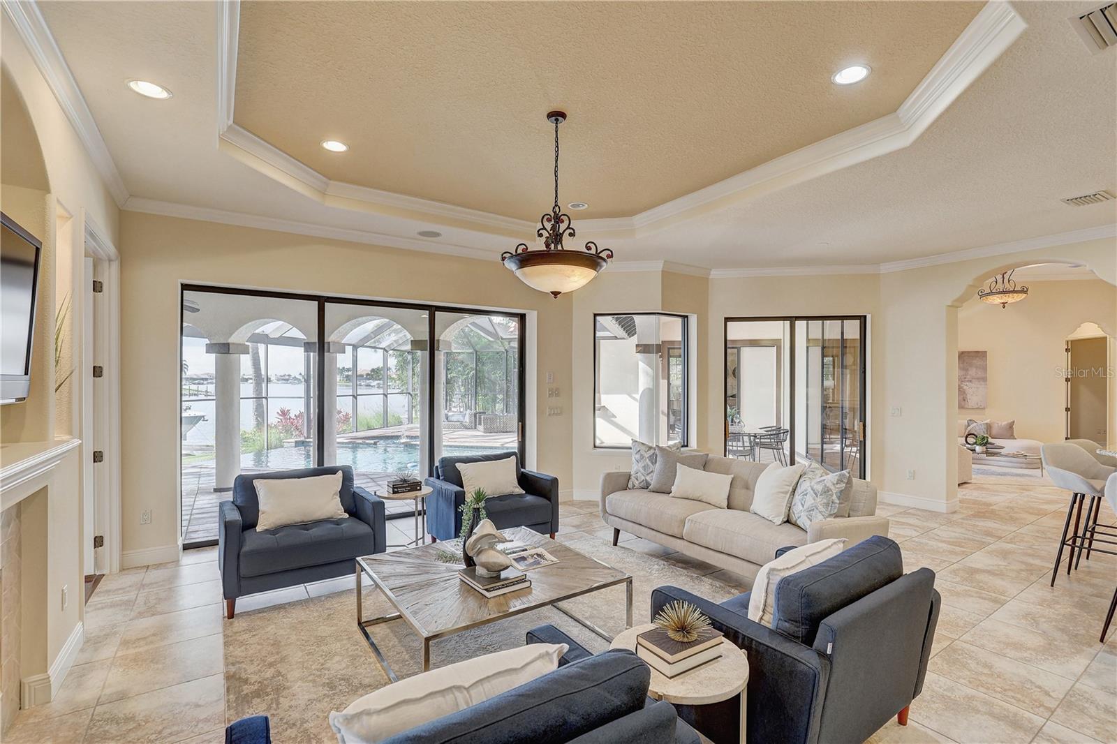 MIRABAY PH 2A-4 - Residential