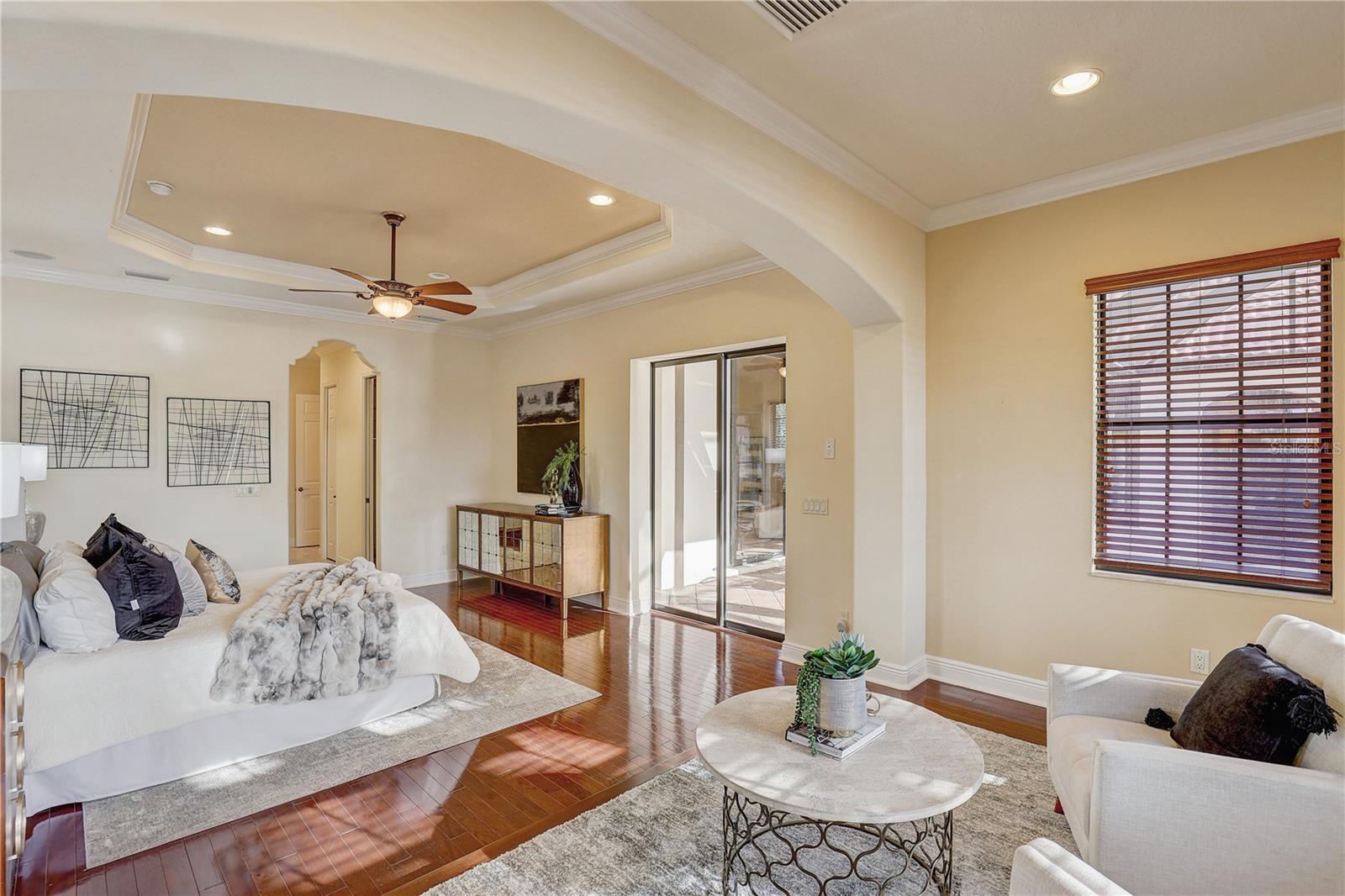 MIRABAY PH 2A-4 - Residential