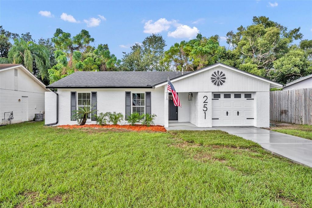 Photo of 251 Buttonwood Avenue, Winter Springs, FL 32708 (MLS # O6351118)