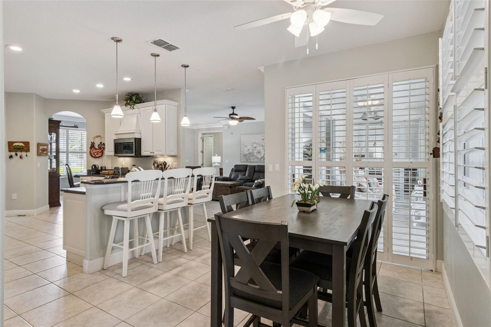 SOLIVITA-PH VIA - Residential