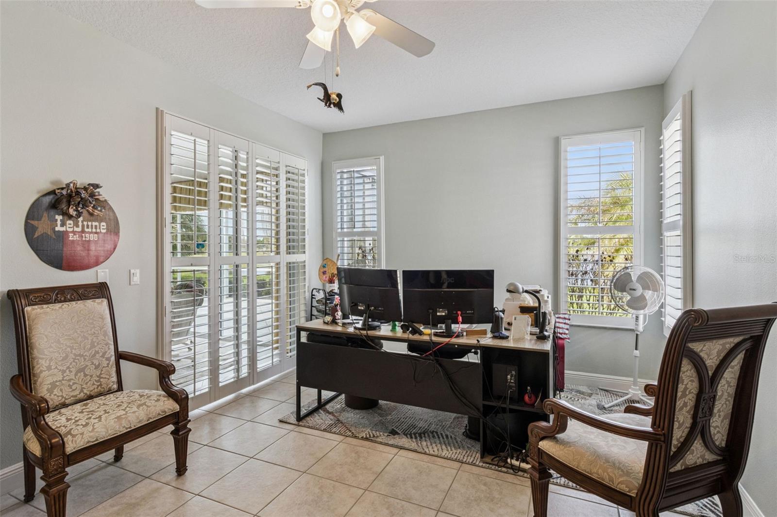 SOLIVITA-PH VIA - Residential