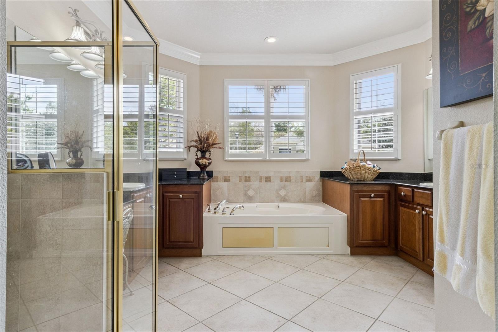 SOLIVITA-PH VIA - Residential