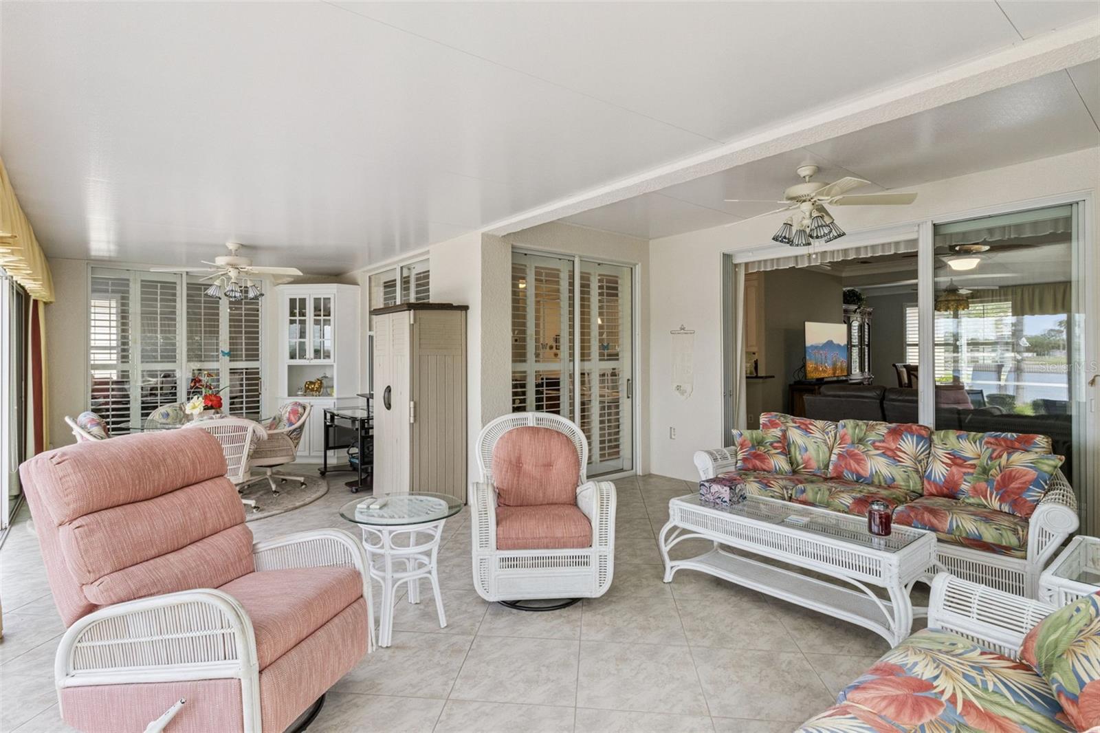 SOLIVITA-PH VIA - Residential