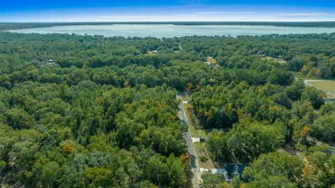 A home in OCKLAWAHA