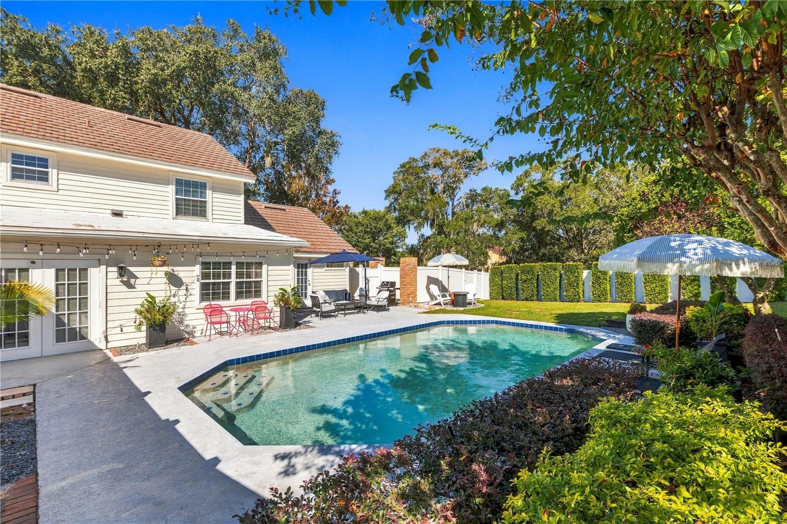 1233 WELLINGTON TERRACE