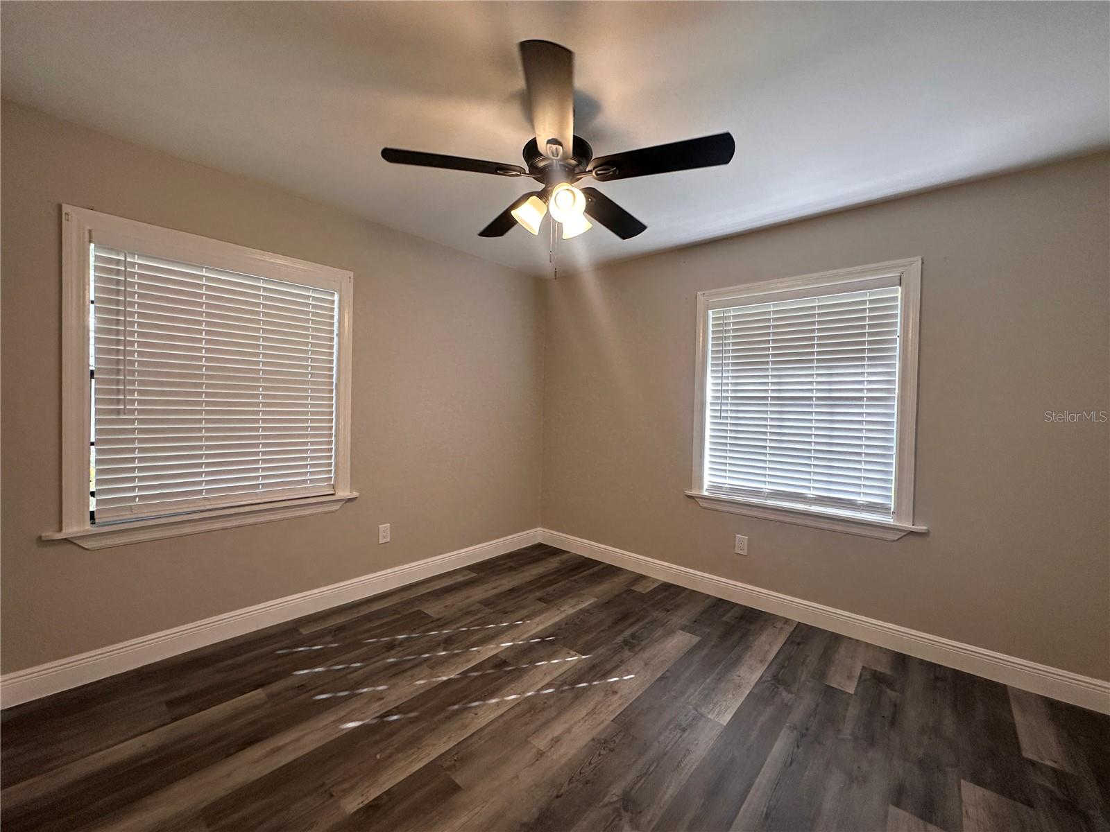 MOUNT DORA SHERWOOD SUB - Residential Lease