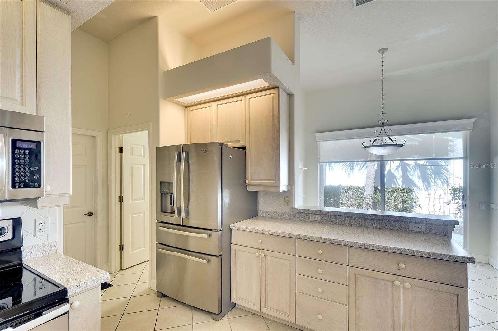 ROSEDALE 10 - Residential