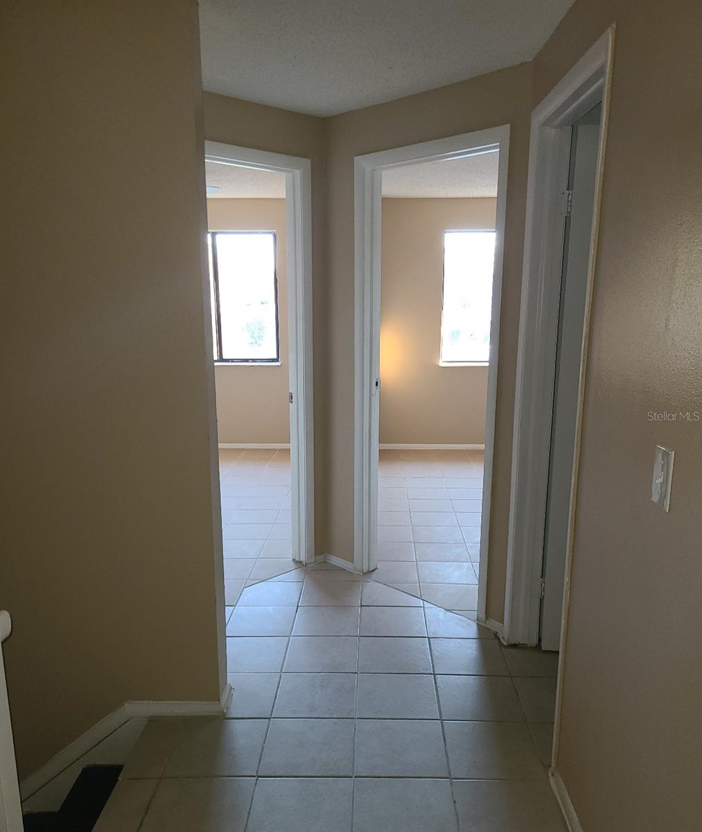 ACORN VILLAGE CONDO PH 02 - Residential