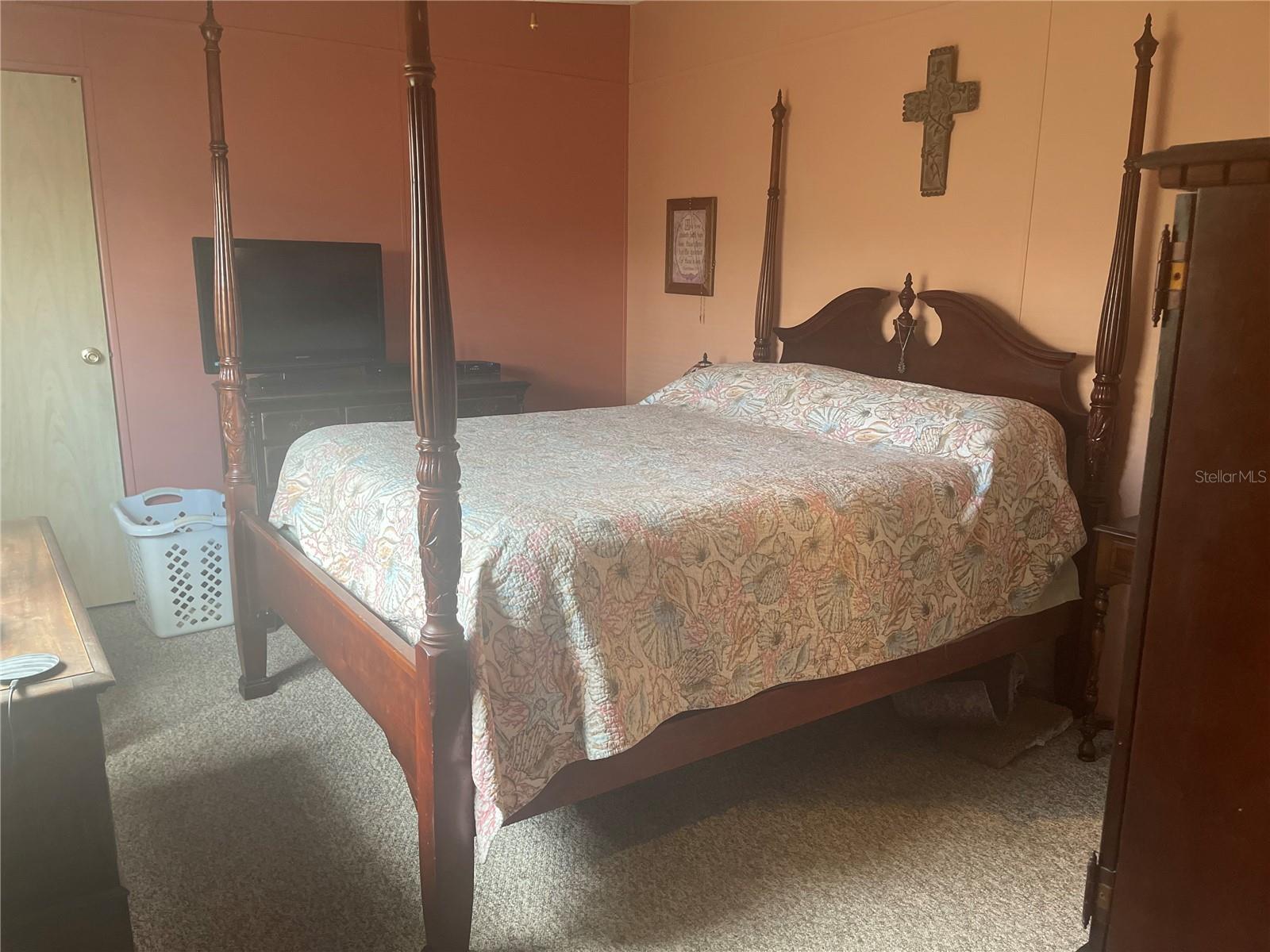 OAKWOOD ESTATES - Residential