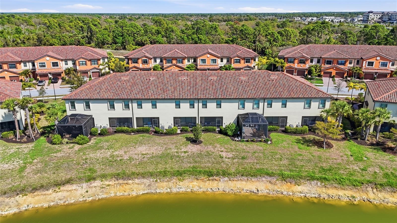 GRAN PARADISO TWNHMS 1B - Residential