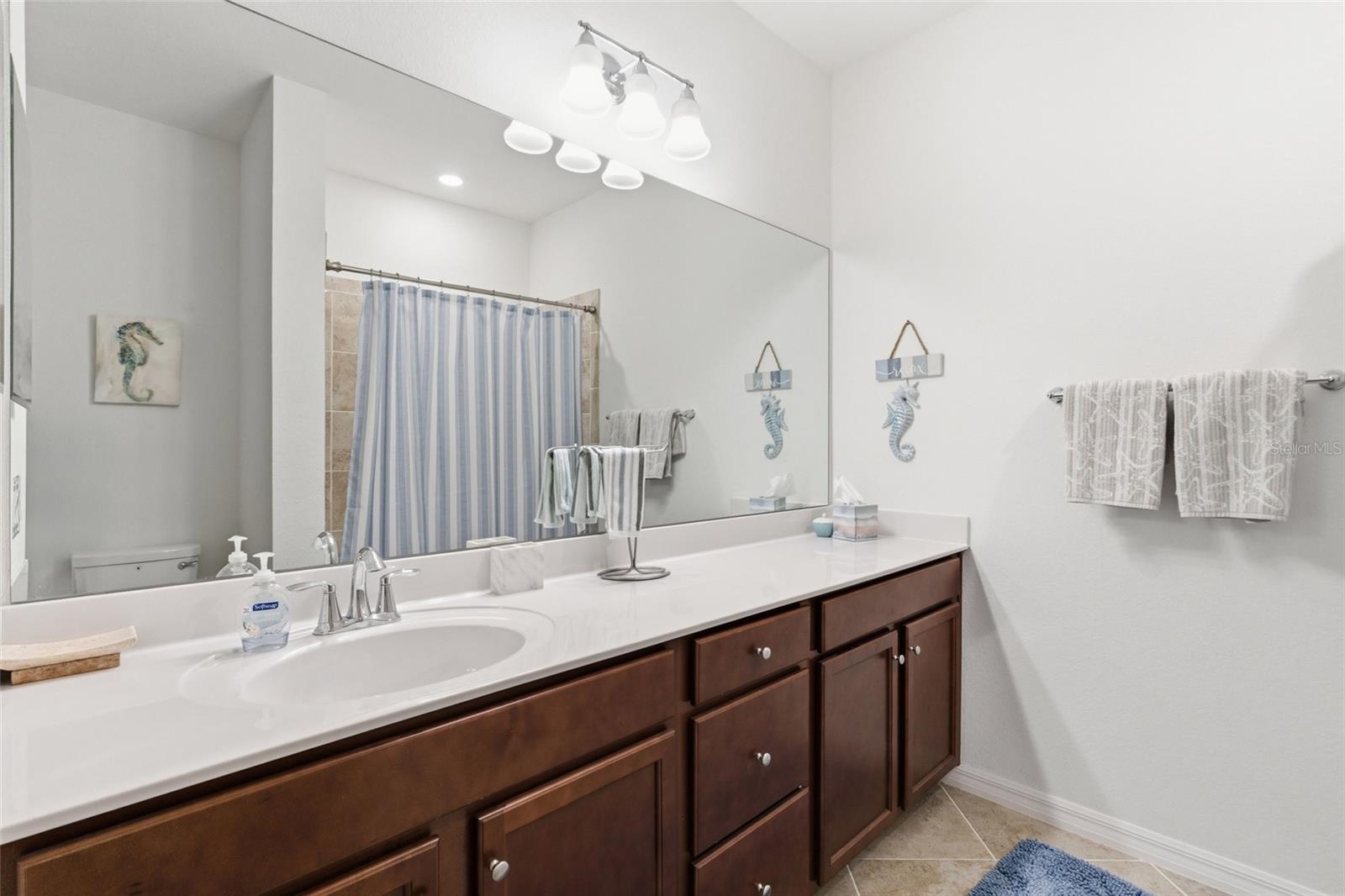 GRAN PARADISO TWNHMS 1B - Residential