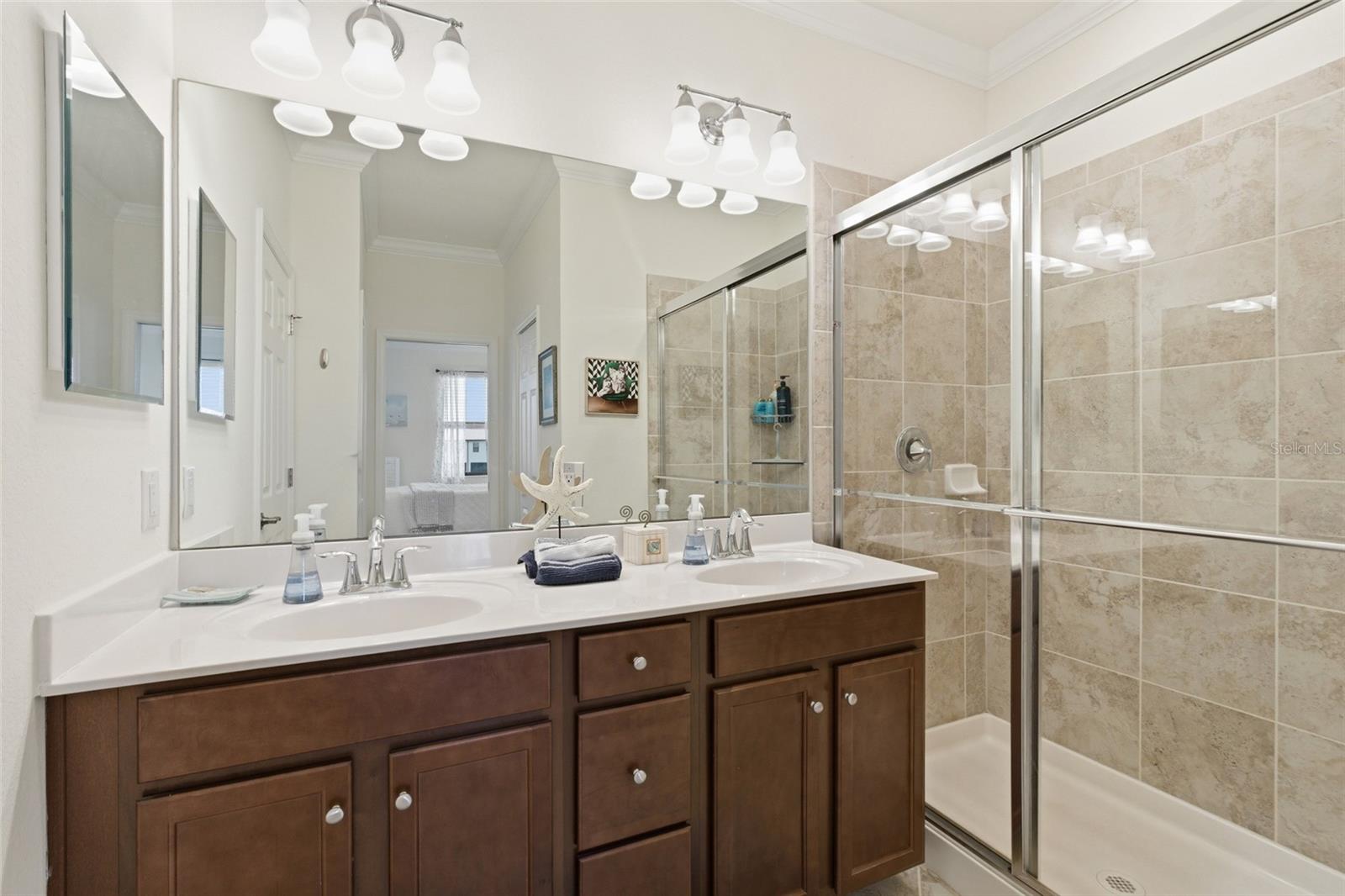 GRAN PARADISO TWNHMS 1B - Residential