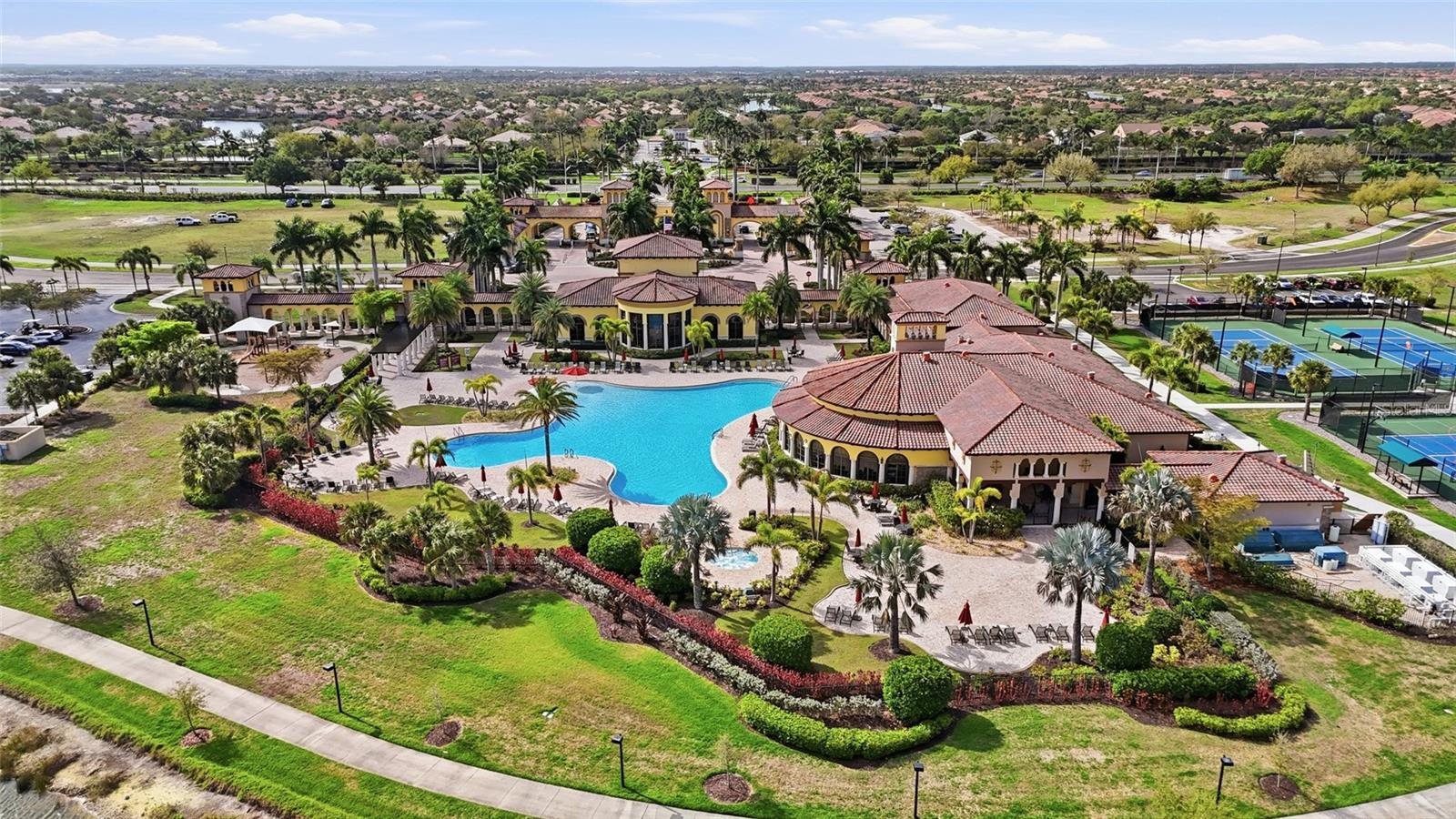 GRAN PARADISO TWNHMS 1B - Residential