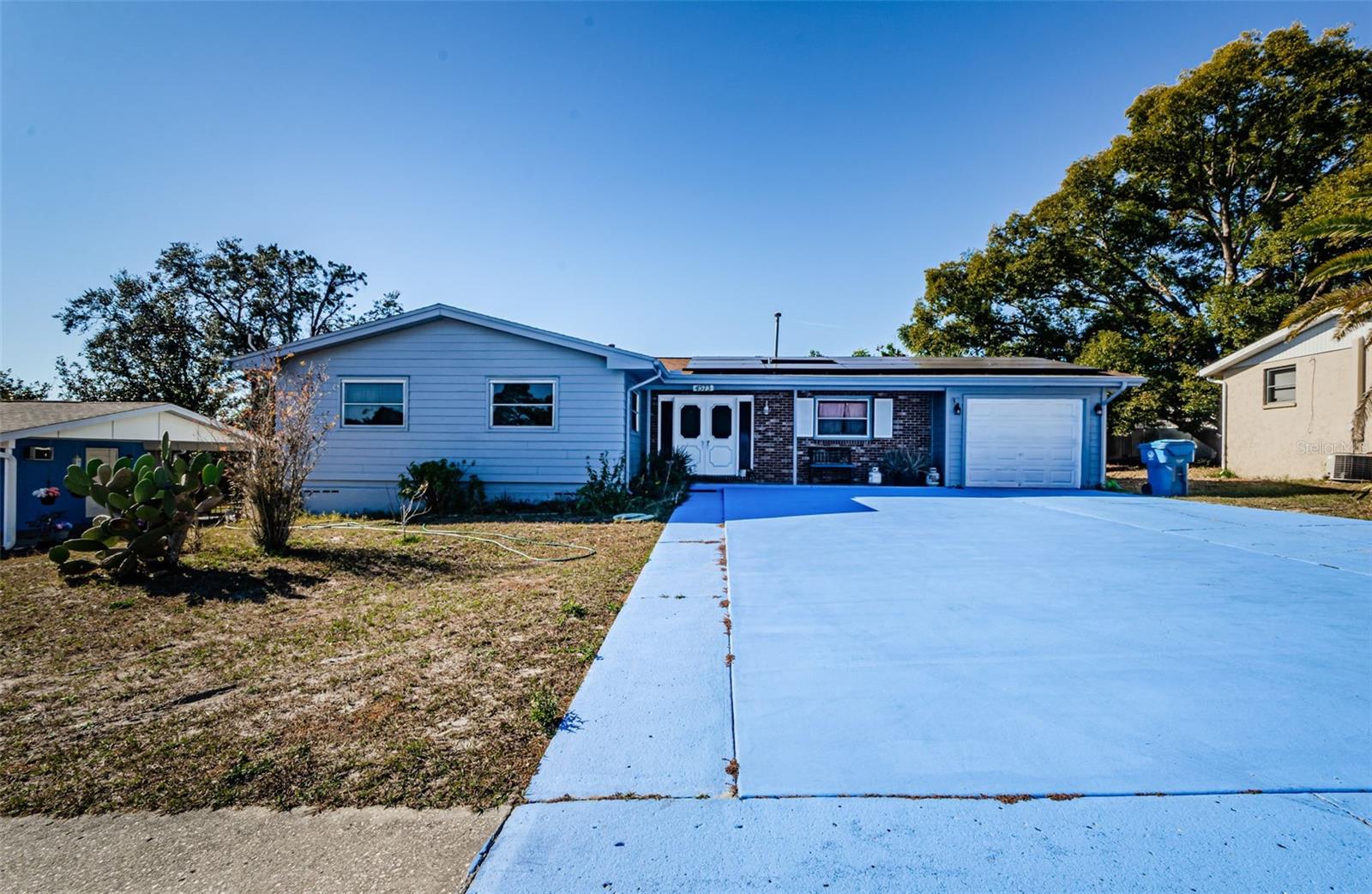 4573 DELTONA BOULEVARD