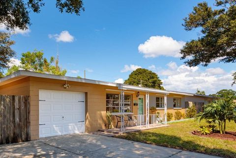 5561 24TH TERRACE N ST PETERSBURG FL 33710