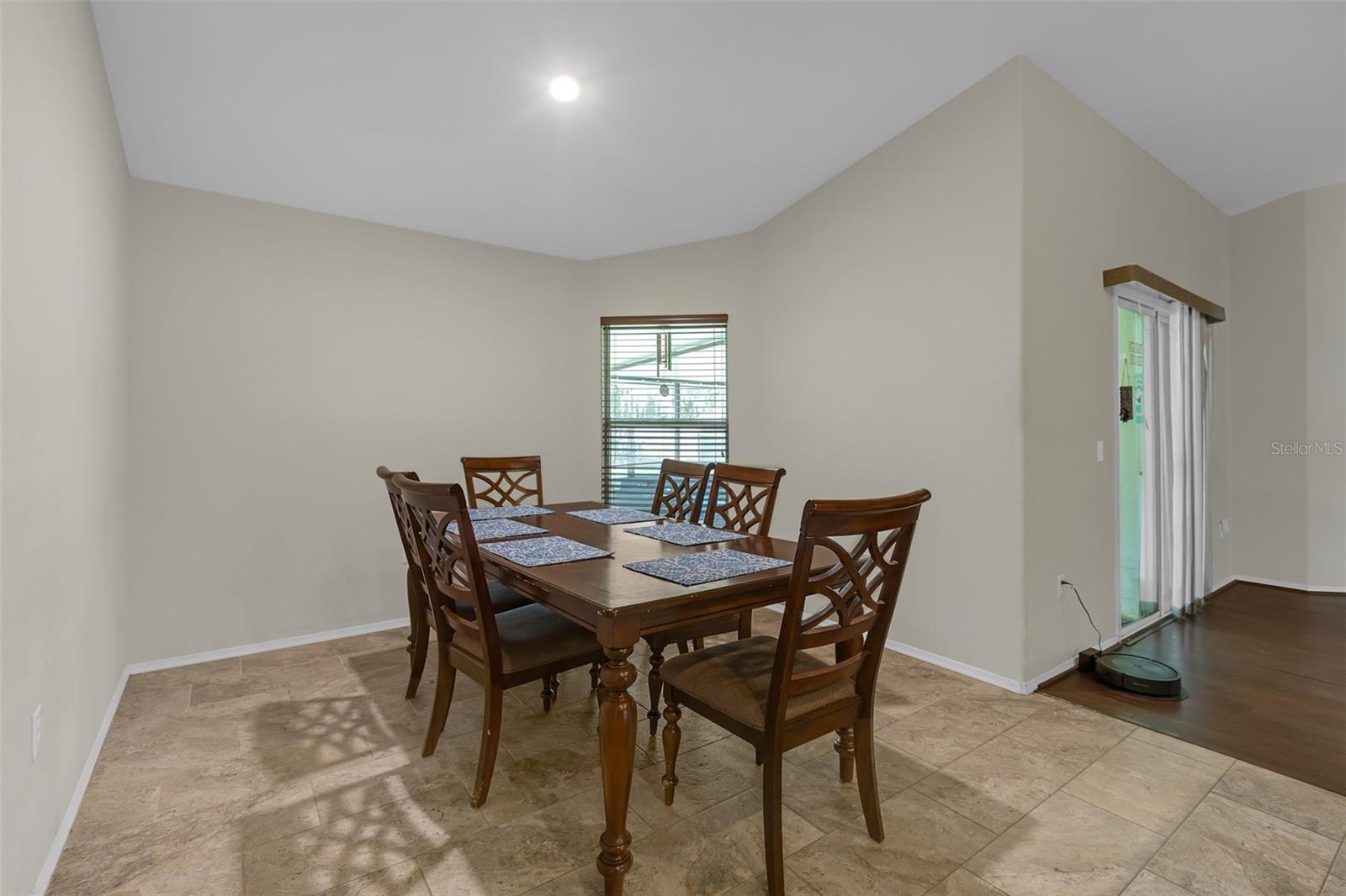 6523 EVERGREEN PARK DRIVE