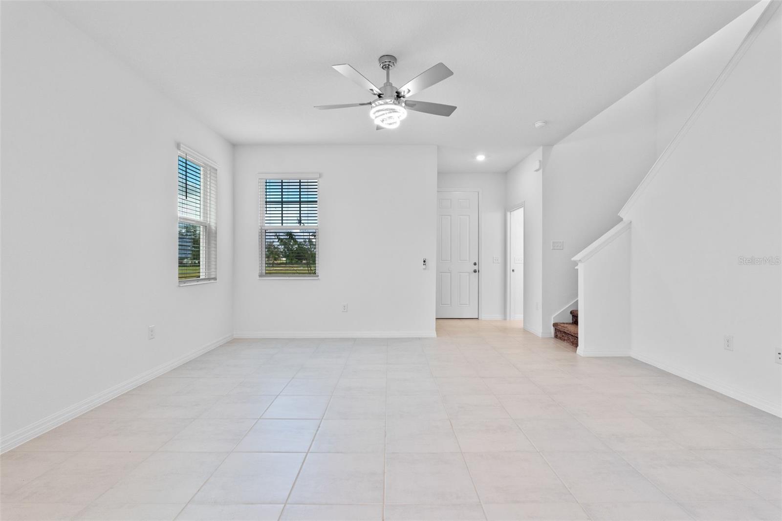 CYPRESS BLUFF PH 1 - Residential Lease