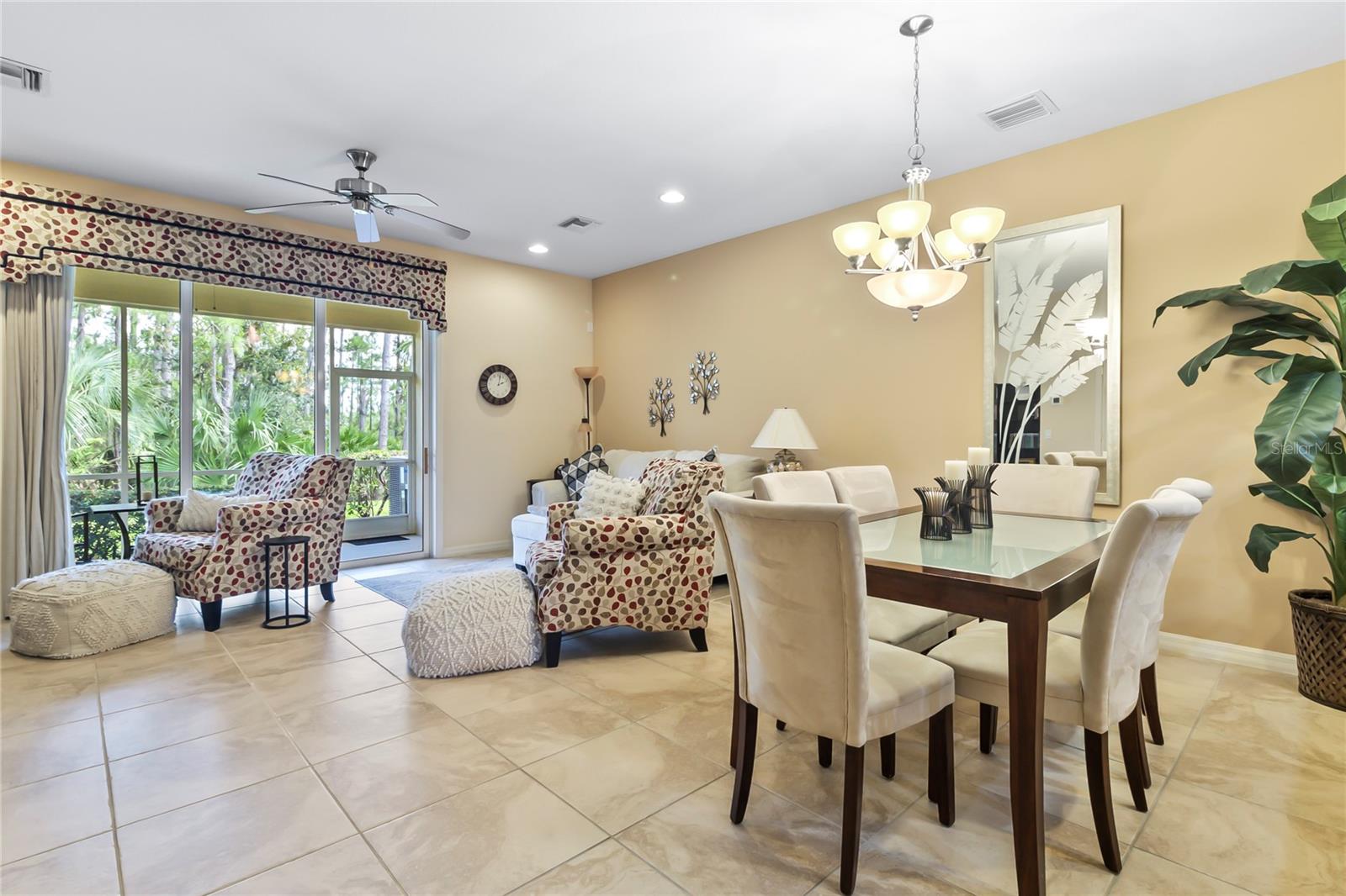 TOWNS AT LAKESIDE - Residential Lease