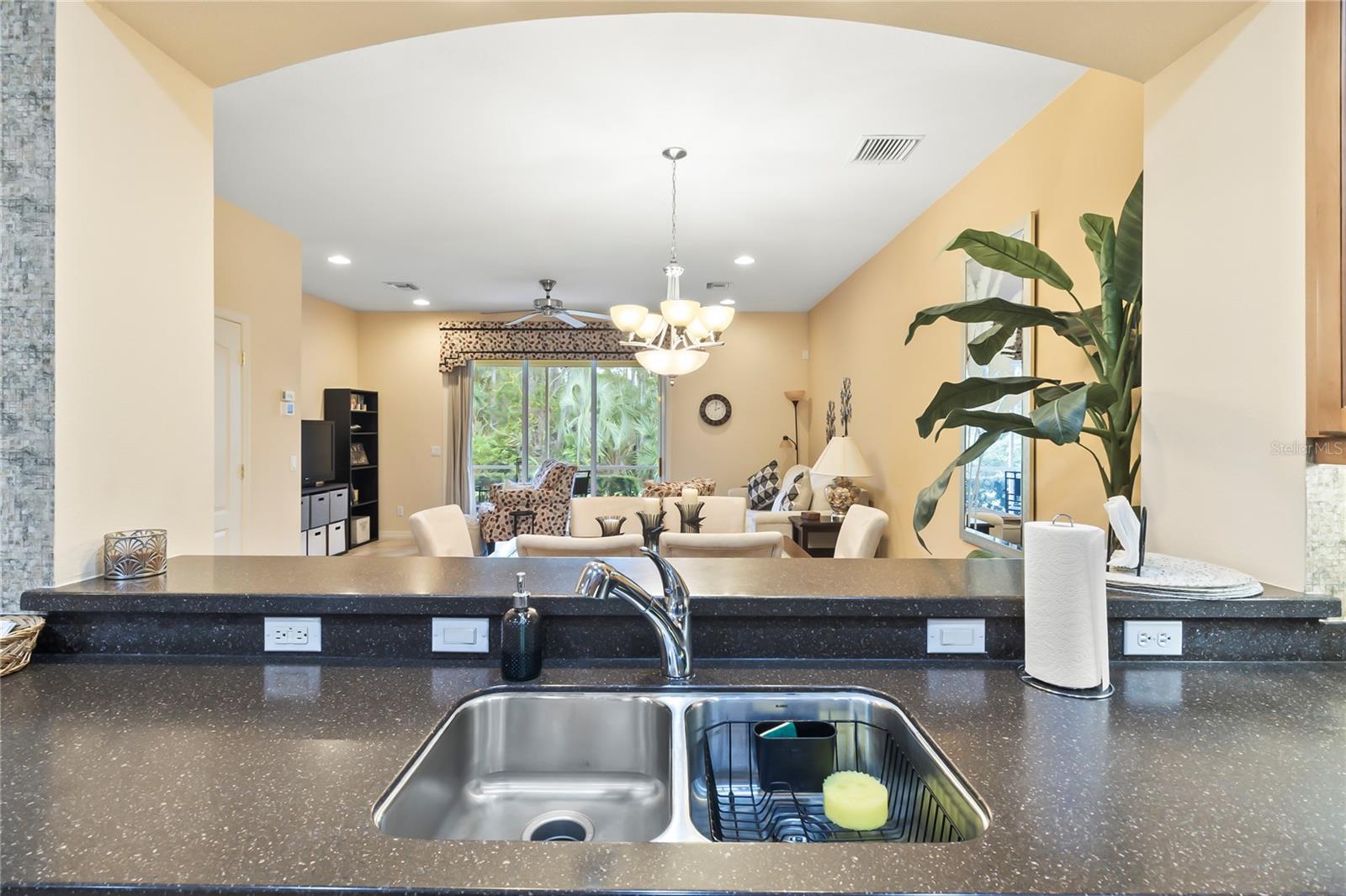 TOWNS AT LAKESIDE - Residential Lease