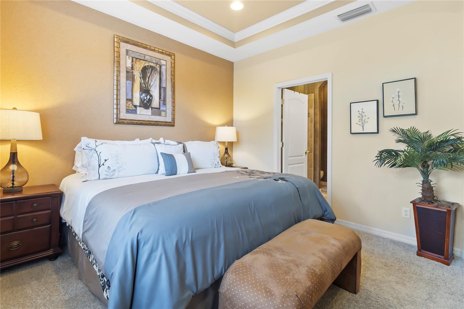 TOWNS AT LAKESIDE - Residential Lease