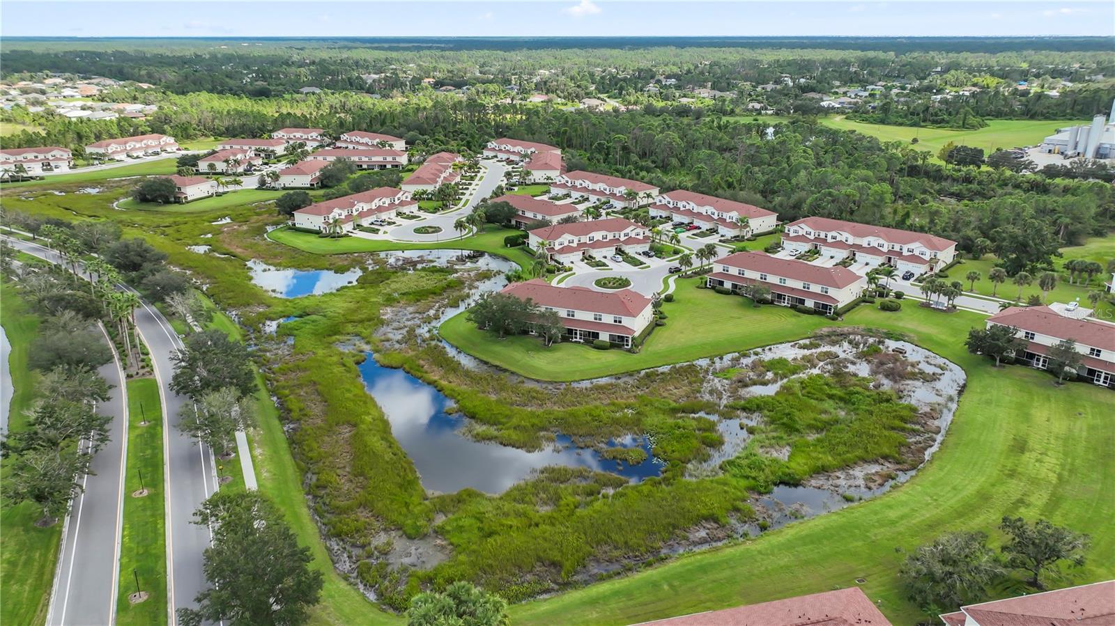 TOWNS AT LAKESIDE - Residential Lease