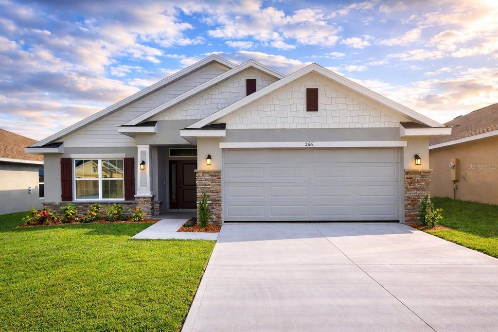 Photo of 266 Verny Grove Ln, Leesburg, FL 34748 (MLS # O6377935)