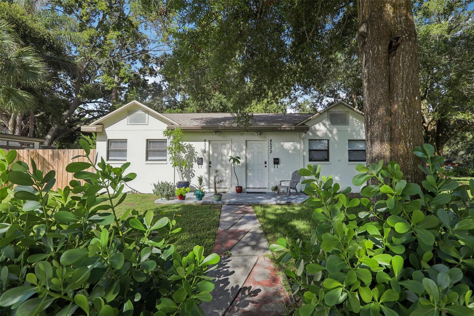 MONTICELLO PARK - Residential Income