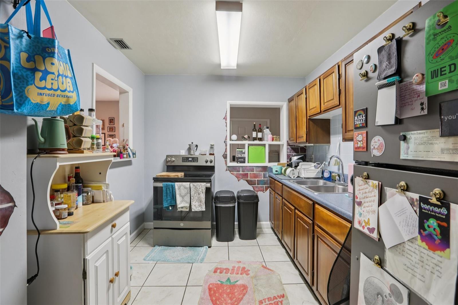 MONTICELLO PARK - Residential Income