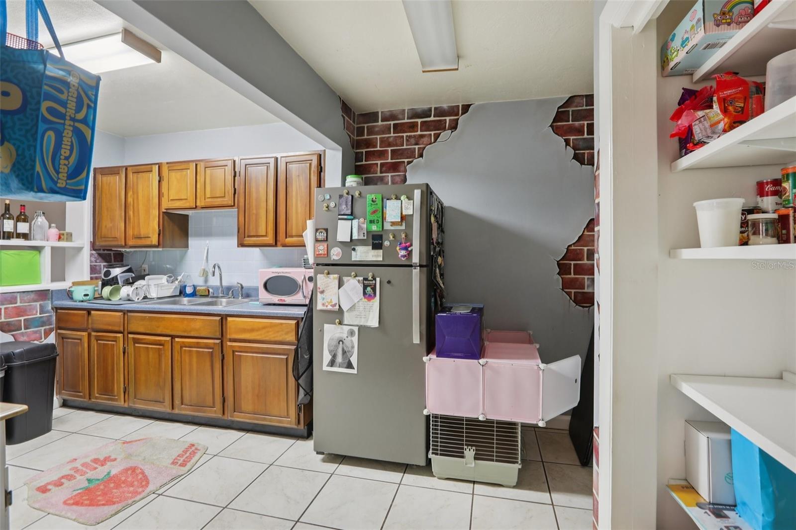 MONTICELLO PARK - Residential Income