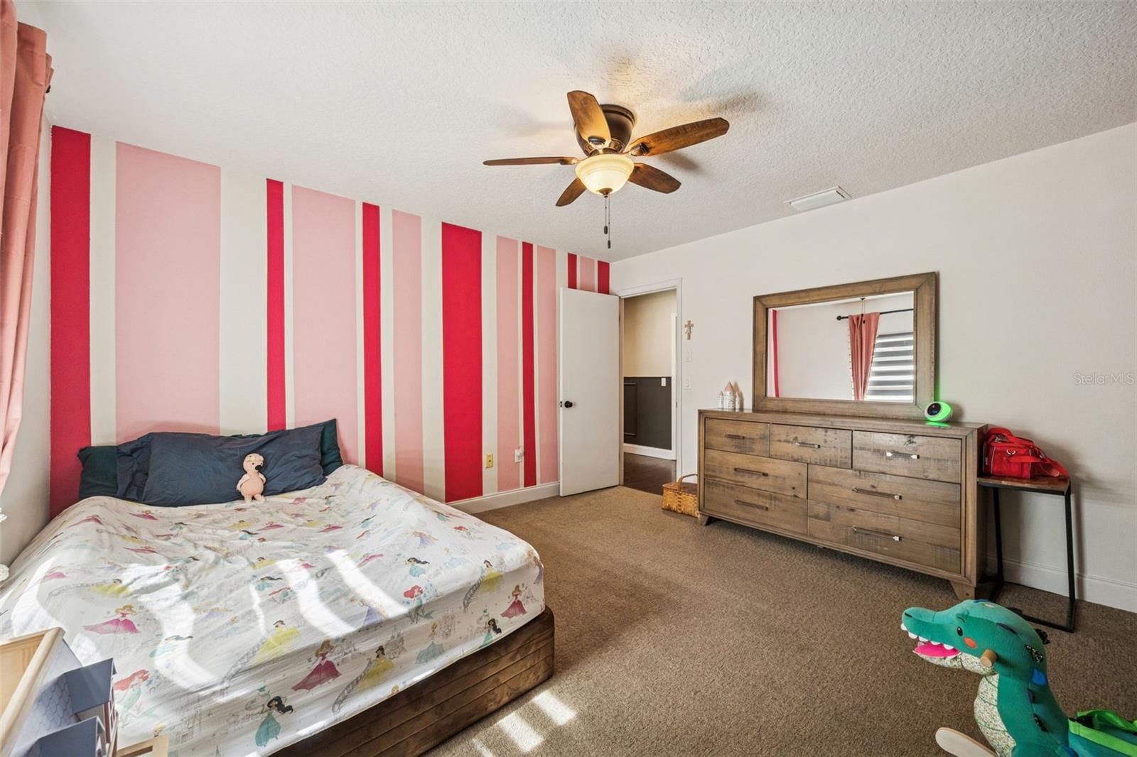 BAY HILL SEC 05 - Residential Lease