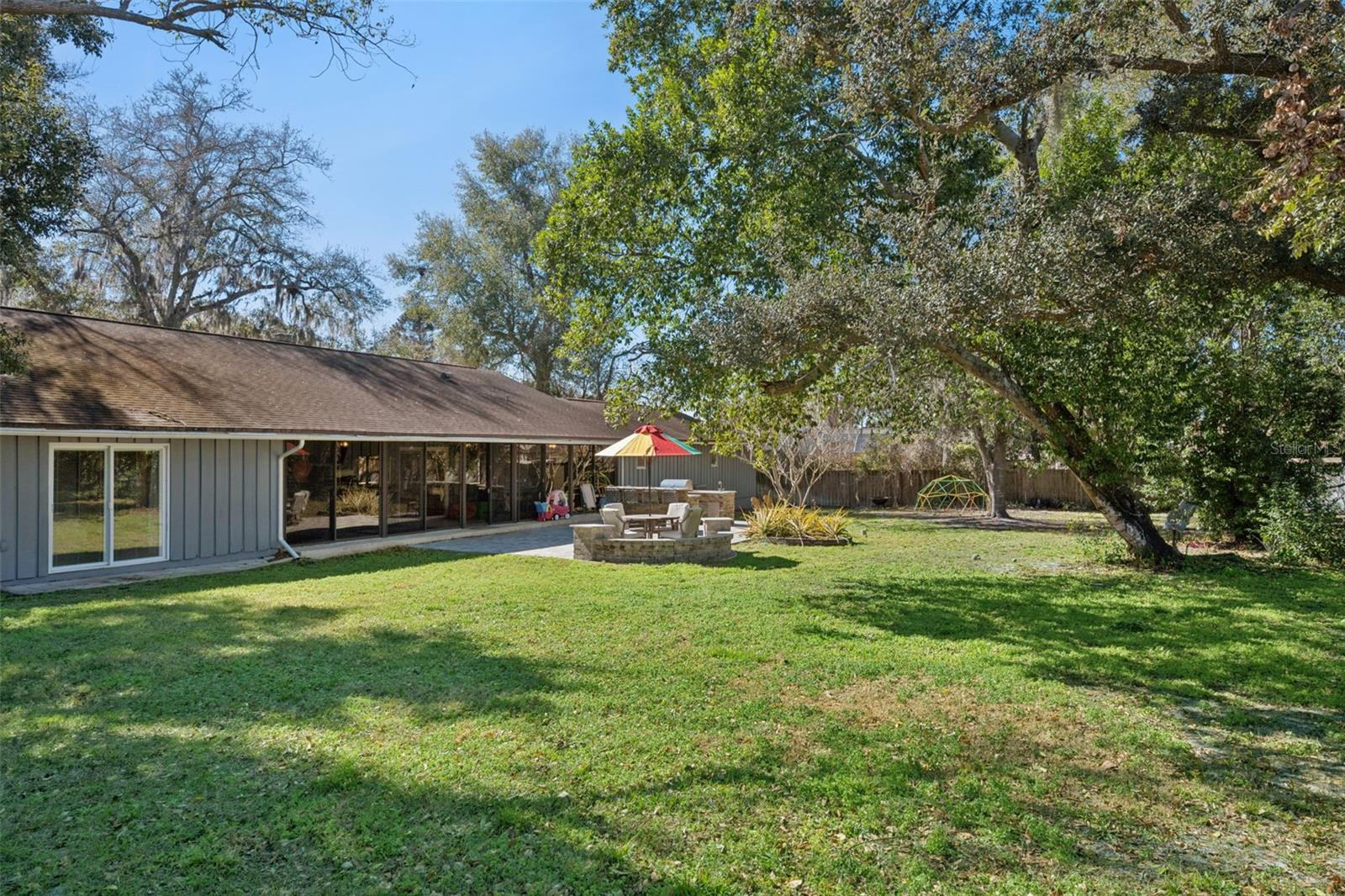 BAY HILL SEC 05 - Residential Lease