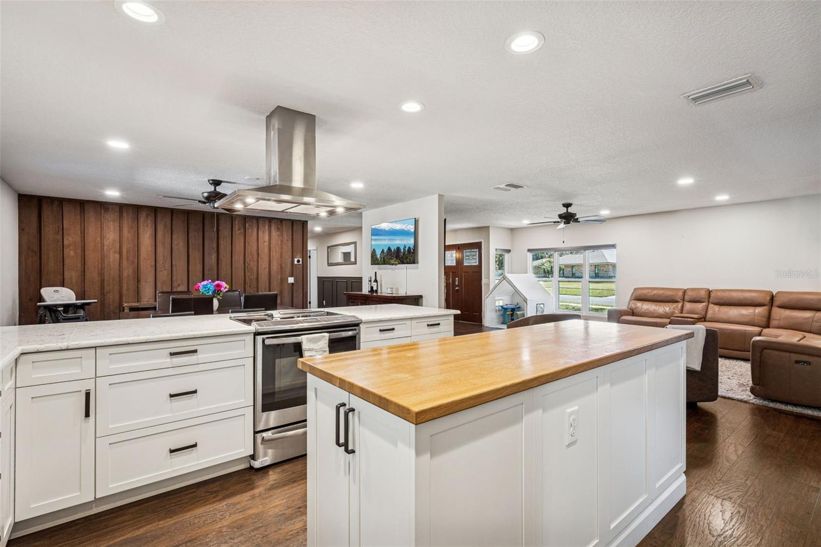 BAY HILL SEC 05 - Residential Lease