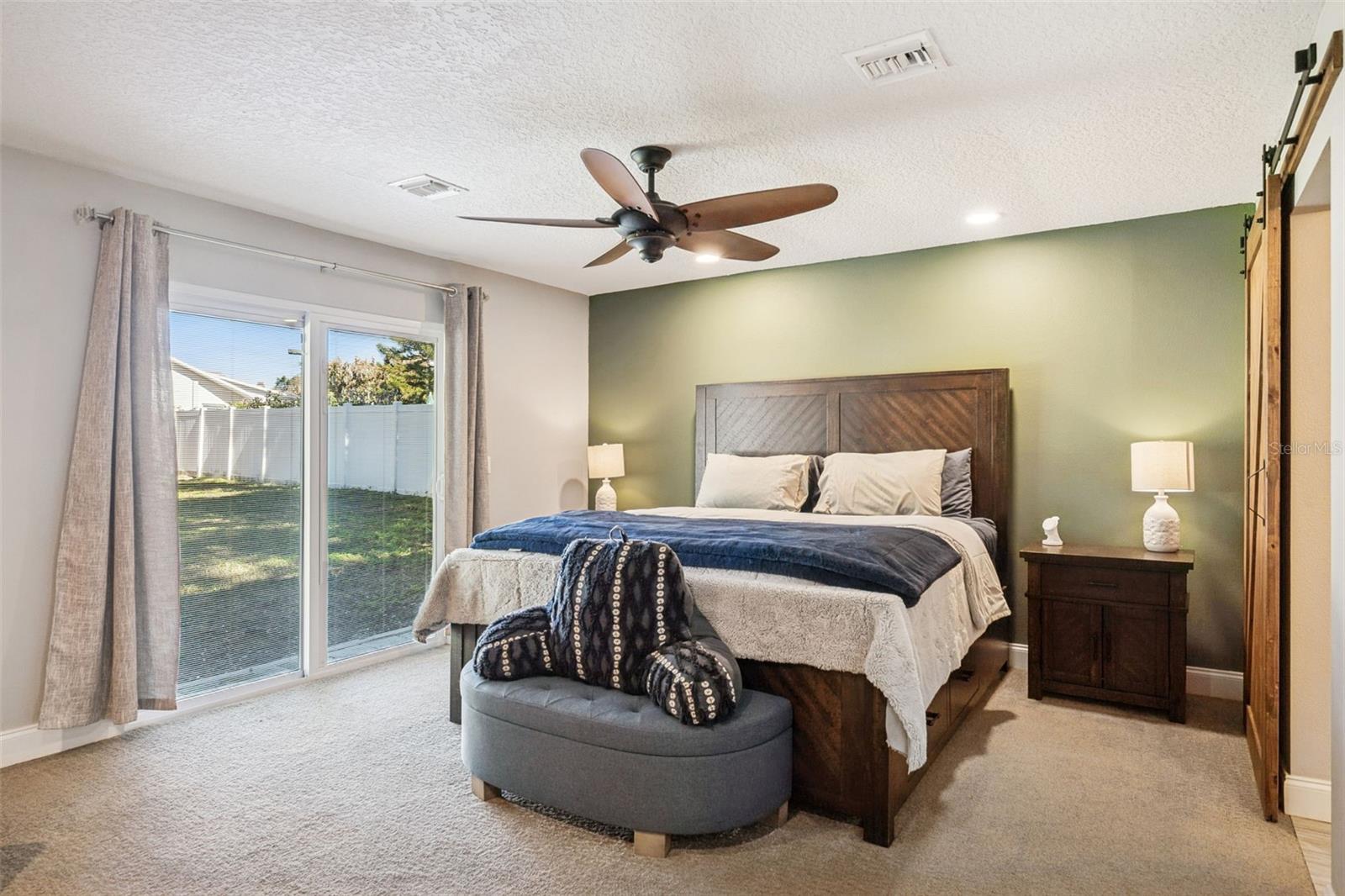 BAY HILL SEC 05 - Residential Lease