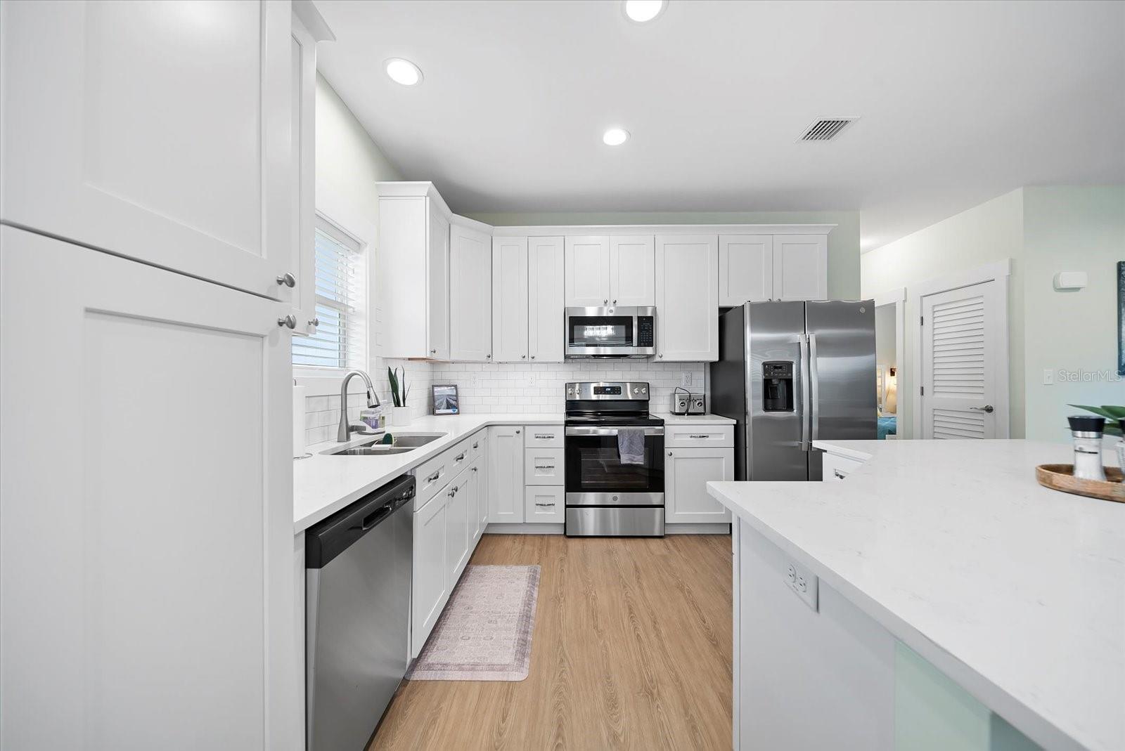 MORNINGSIDE SUB - Residential Lease