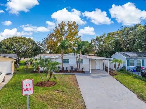 Photo of 327 Amador Circle, Orlando, FL 32810 (MLS # O6451918)