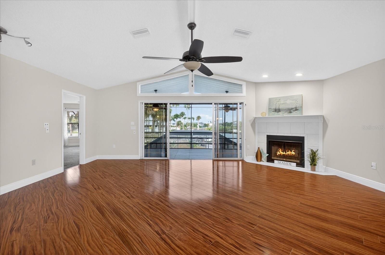 GULF HARBORS SEA FOREST - Residential