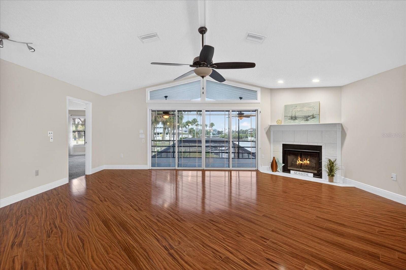 GULF HARBORS SEA FOREST - Residential