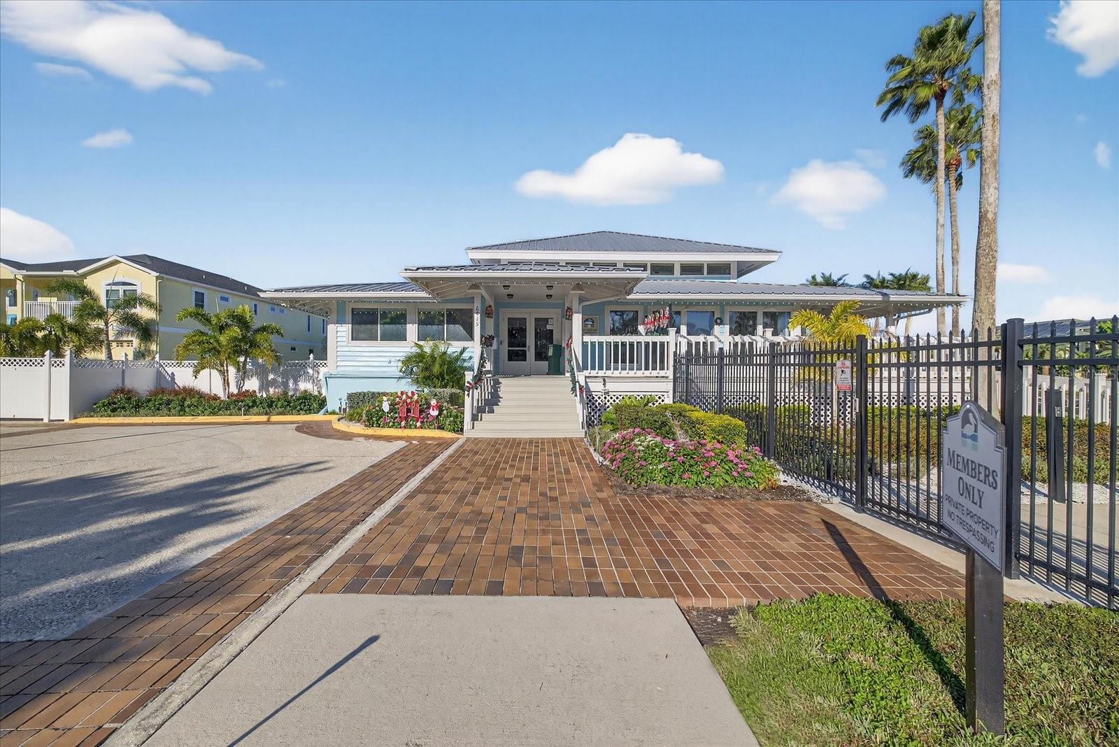 GULF HARBORS SEA FOREST - Residential