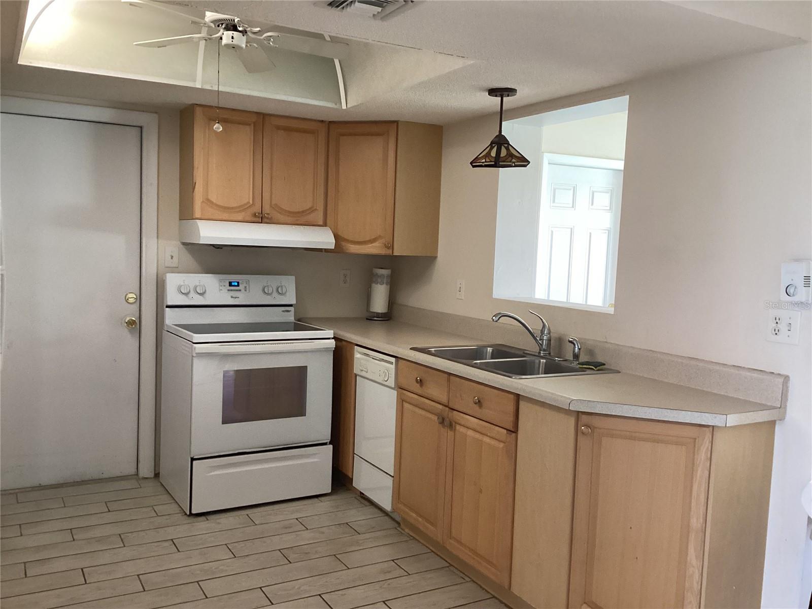 PORT CHARLOTTE 15 REP 02 - Residential