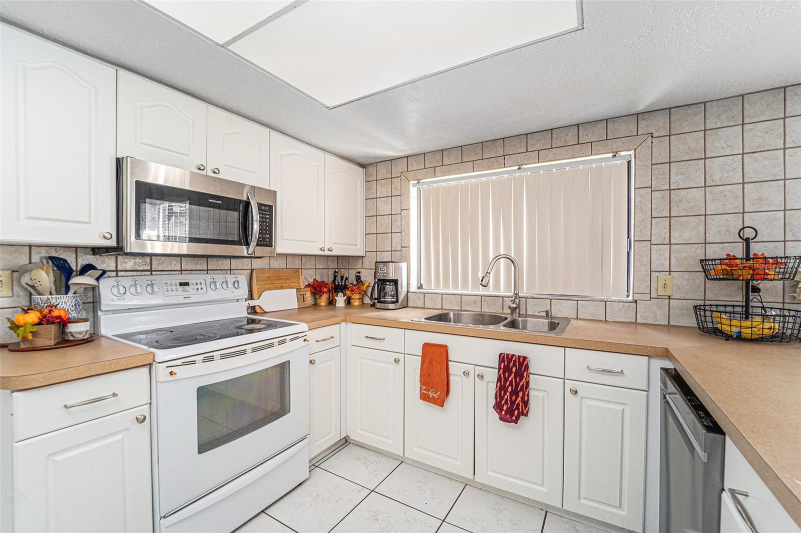 WALDEN LAKE SUB UN 1 - Residential