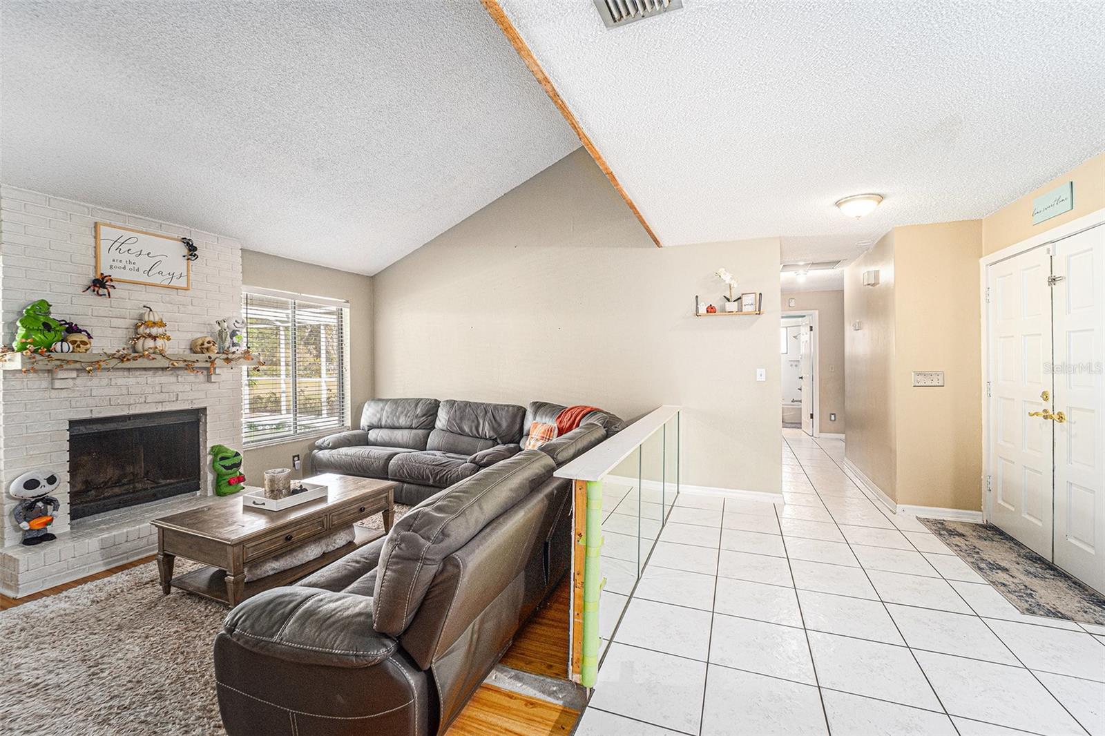 WALDEN LAKE SUB UN 1 - Residential