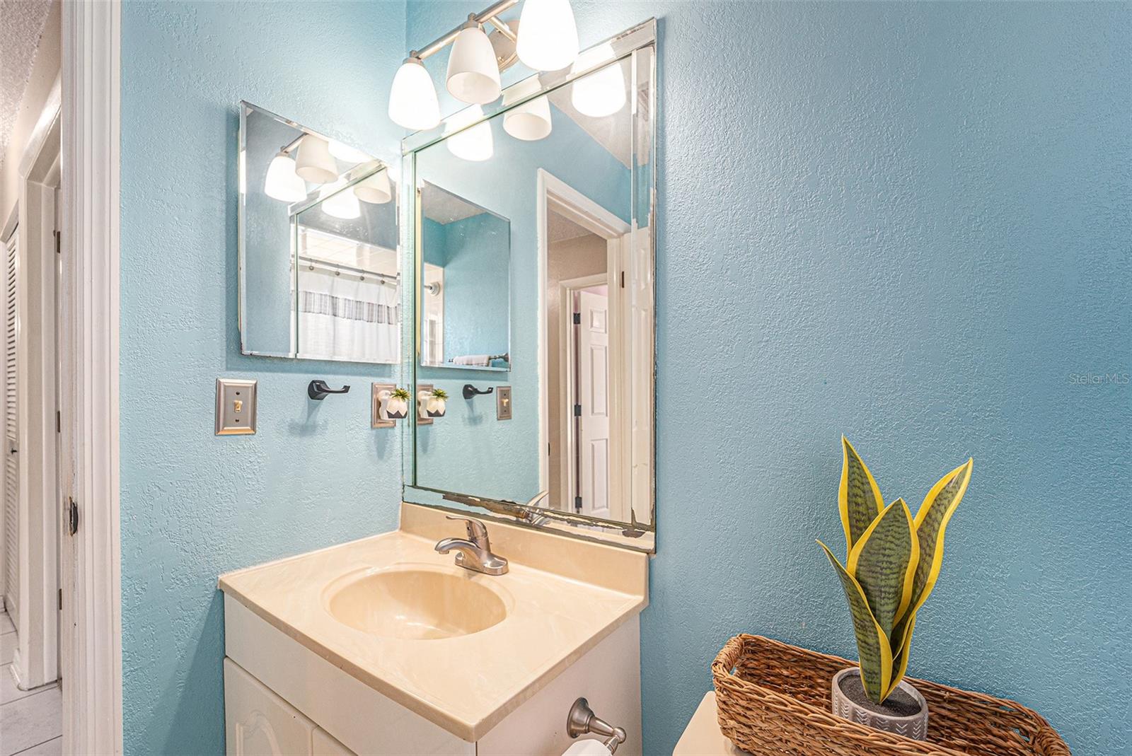 WALDEN LAKE SUB UN 1 - Residential