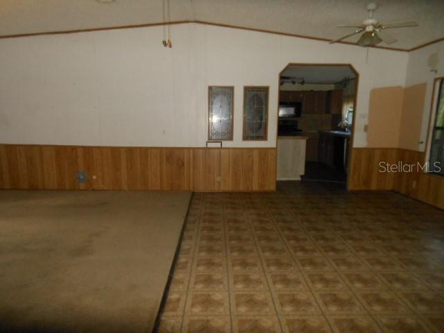 MOON LAKE ESTATES - Residential