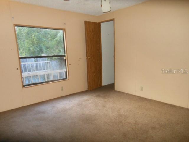 MOON LAKE ESTATES - Residential