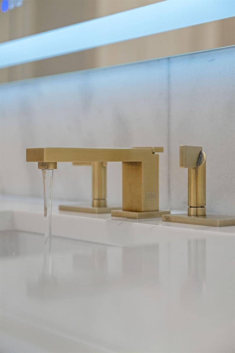 CELEBRATION VILLAGE UNIT 2 - Residential