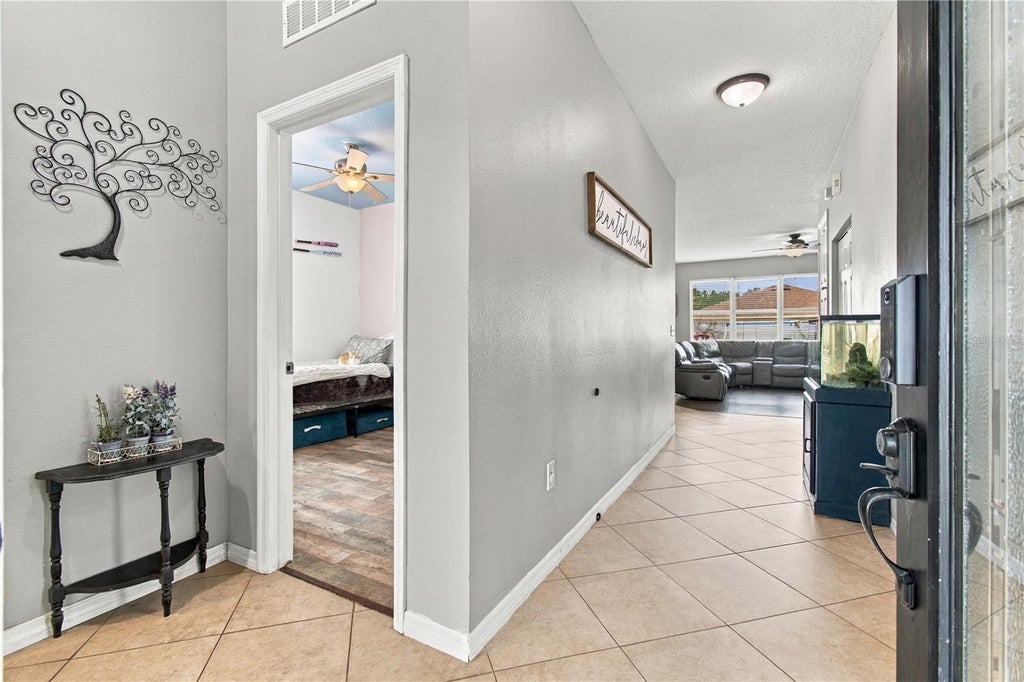 Photo of 4429 Starlight Pointe Drive, Mulberry, FL 33860 (MLS # W7889885)
