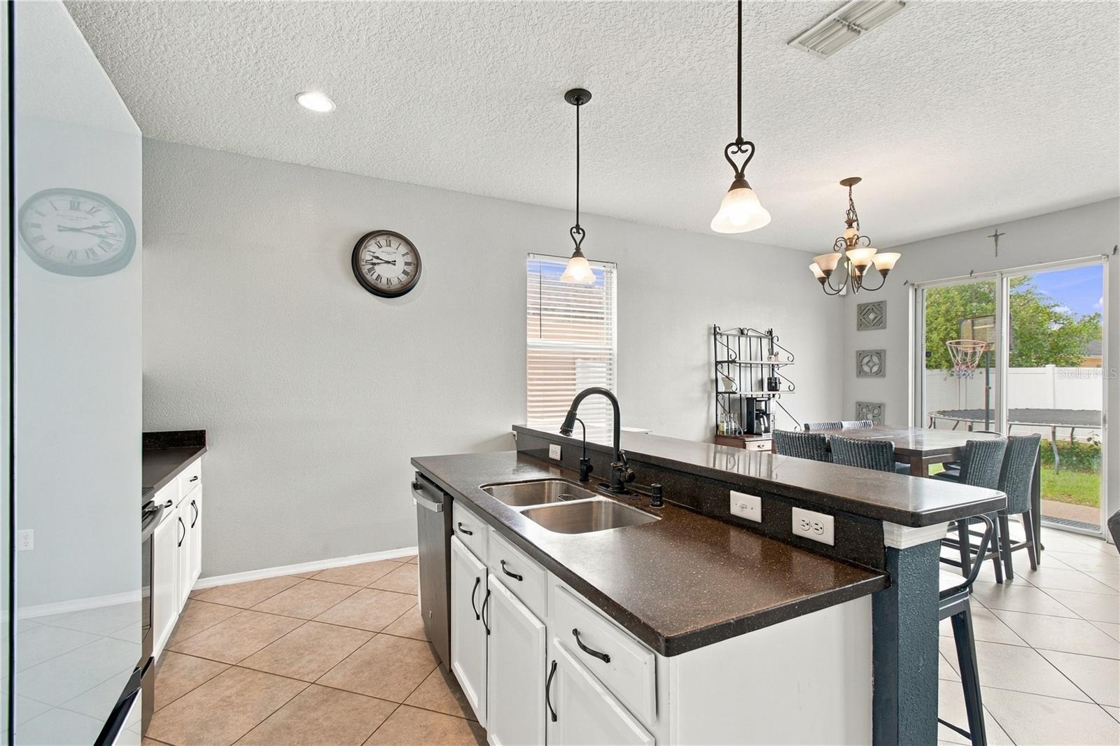 4429 STARLIGHT POINTE DRIVE