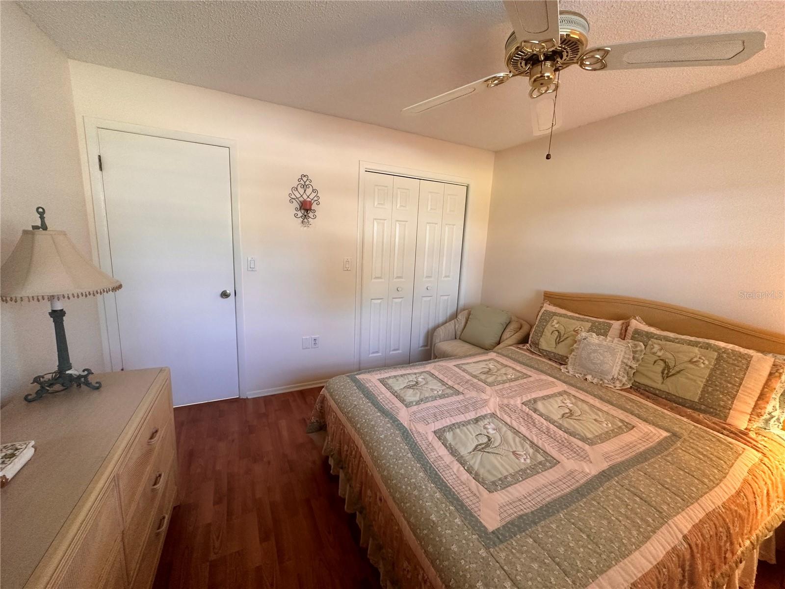 VILLAGE WOODS CONDO PH 02 - Residential