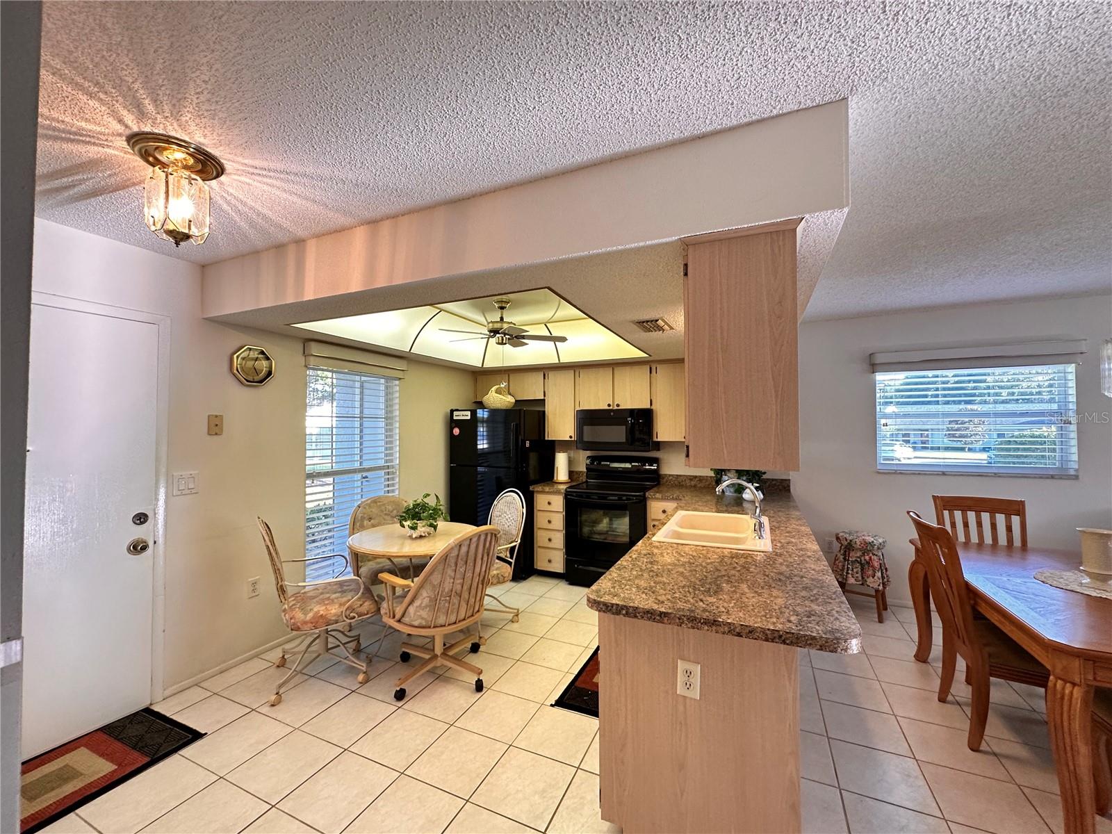 VILLAGE WOODS CONDO PH 02 - Residential