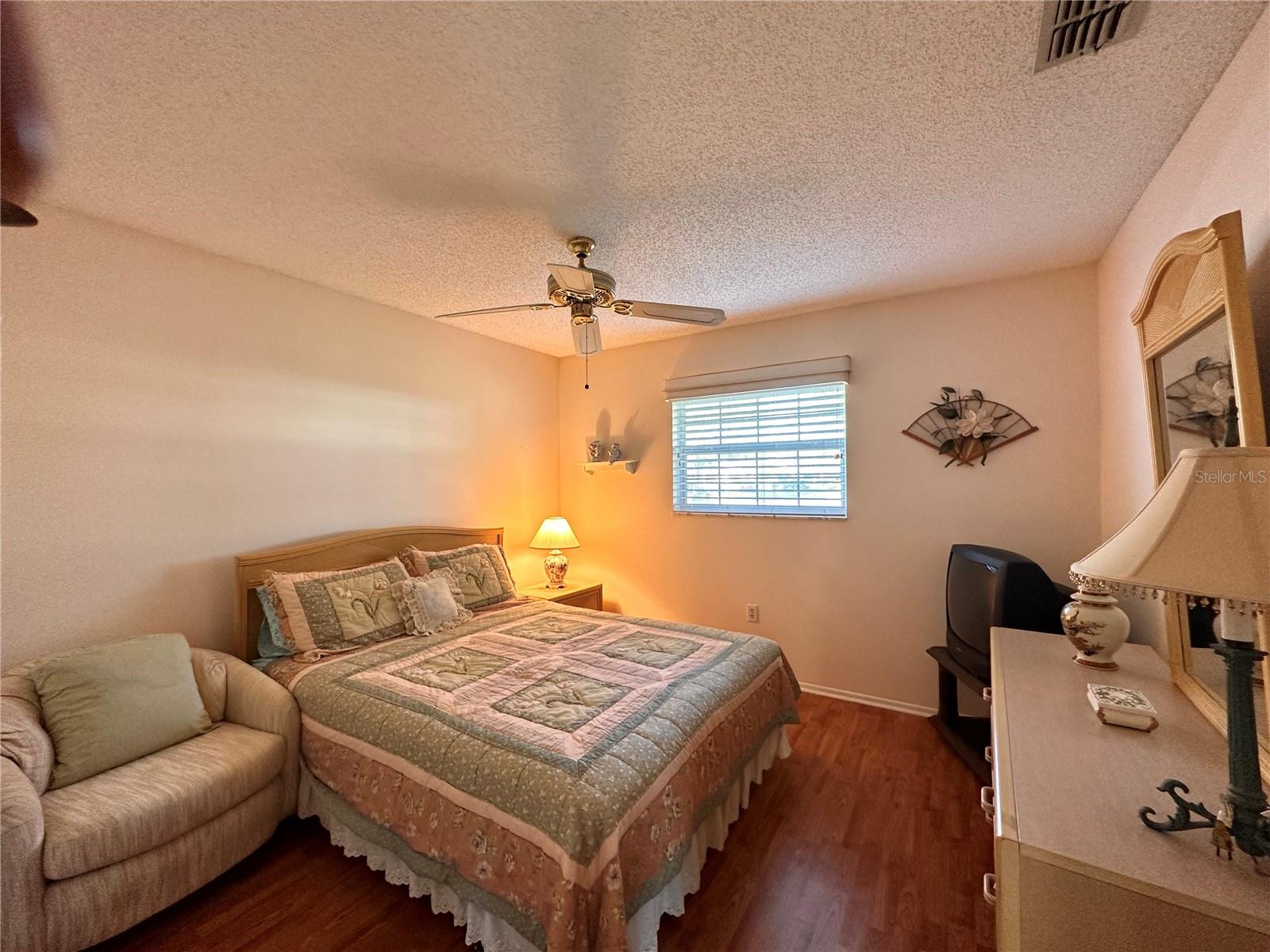 VILLAGE WOODS CONDO PH 02 - Residential